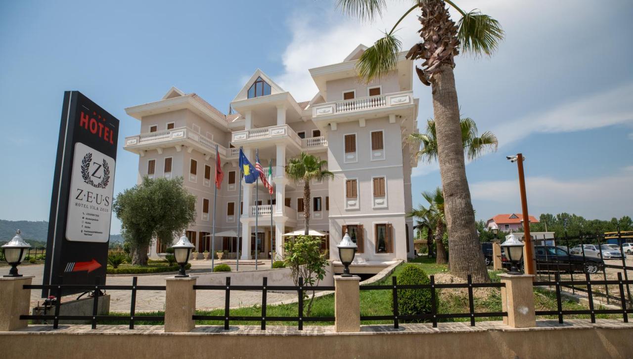 Hotel Zeus Rinas