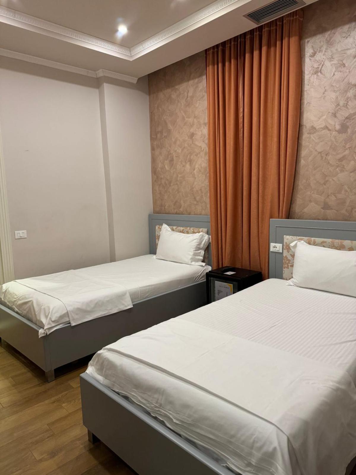 Hotel Zeus
